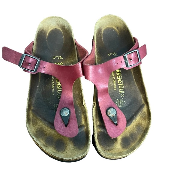 3/$30 🍂 Birkenstock Gizeh Electric Metallic Magenta Slides Sandals - Picture 1 of 8
